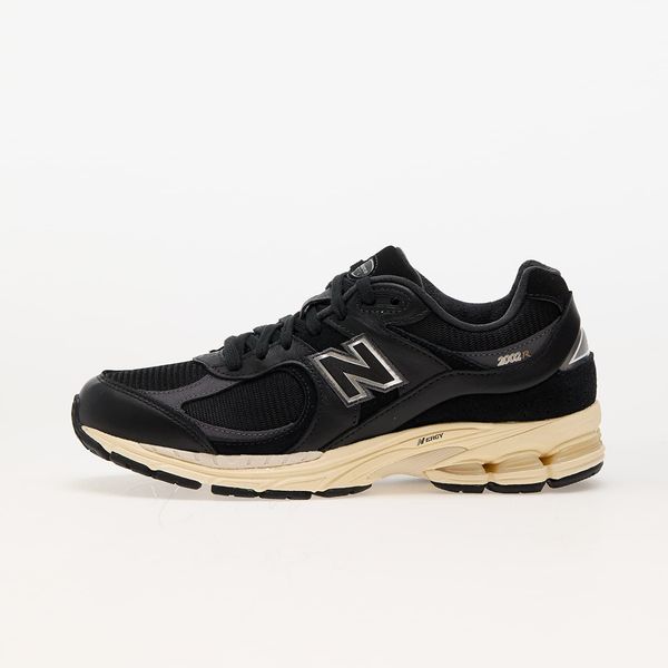 New Balance New Balance 2002R Black