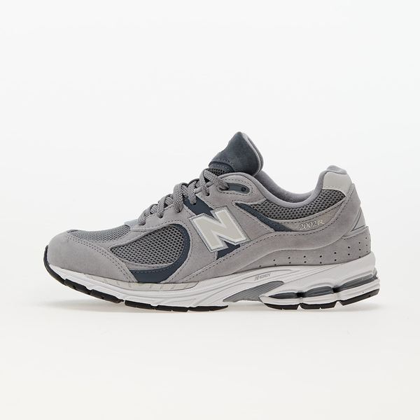 New Balance New Balance 2002R Grey