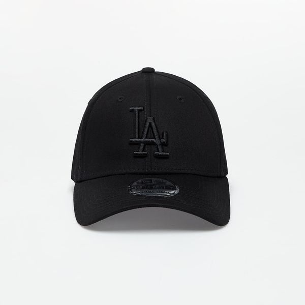 New Era New Era 39Thirty MLB Essential Los Angeles Dodgers Cap Black/ Black M-L