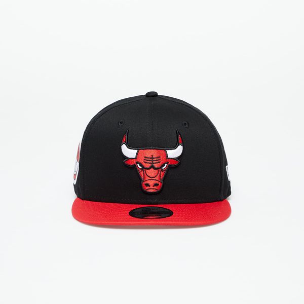 New Era New Era Chicago Bulls Team Side Patch 9Fifty Snapback Cap Black/ Front Door Red