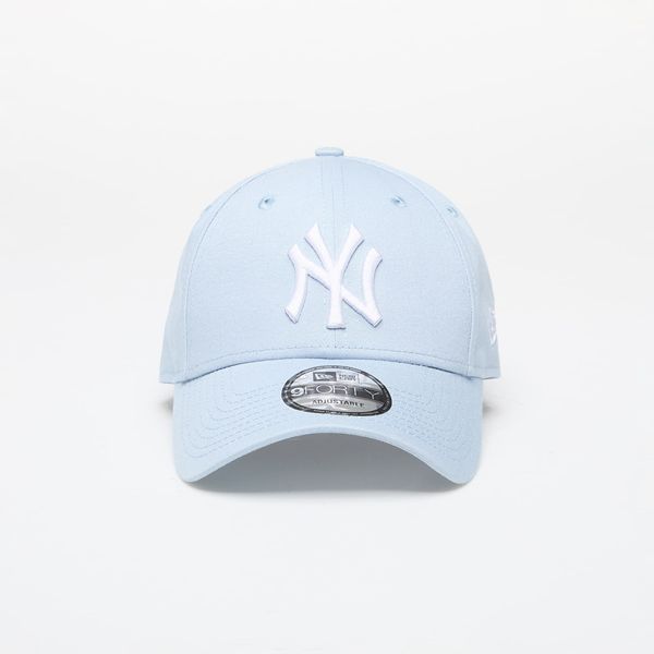 New Era New Era New York Yankees League Essential 9FORTY Adjustable Cap Pastel Blue/ White Universal