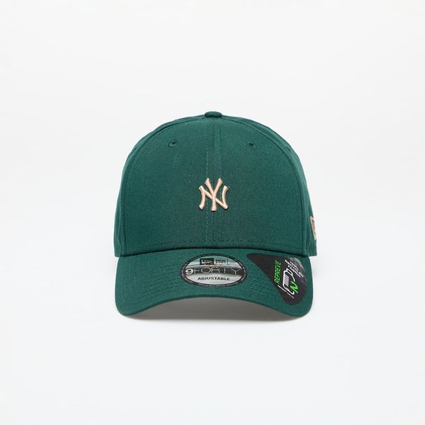 New Era New Era New York Yankees MLB Repreve Mini Logo 9FORTY Adjustable Cap Dark Green/ Ash Brown Universal