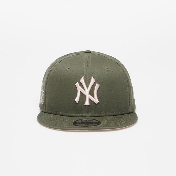 New Era New Era New York Yankees Side Patch 9FIFTY Snapback Cap Medium Green