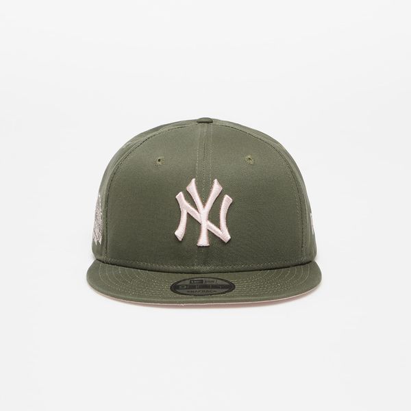 New Era New Era New York Yankees Side Patch 9FIFTY Snapback Cap Medium Green