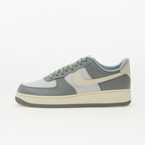 Nike Nike Air Force 1 '07 LX Mica Green/ Coconut Milk-Photon Dust