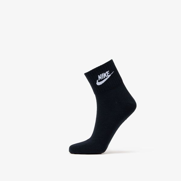 Nike Nike Sportswear Everyday Essential Ankle Socks 3-Pack Black/ White