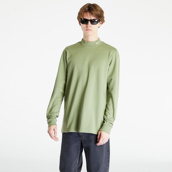 Nike Nike Sportswear Long Sleeve Mock-Neck Shirt Oil Green/ White