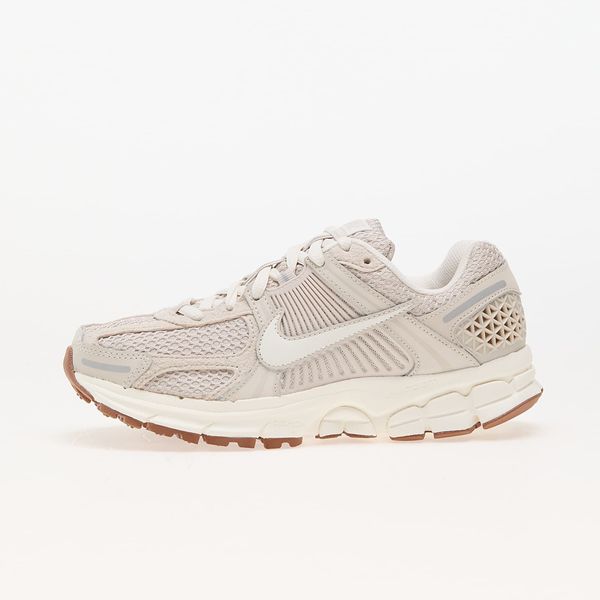 Nike Nike W Zoom Vomero 5 Light Orewood Brown/ Sail-Metallic Silver