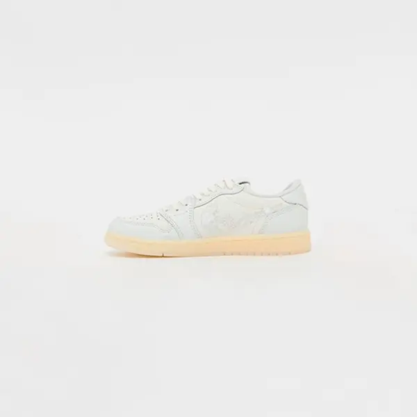 Jordan Sneakers Air Jordan 1 Retro Low OG "Floral Swoosh" Sail/ Off White-Coconut Milk EUR 42.5