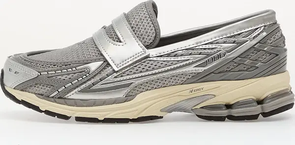 New Balance Sneakers New Balance 1906L Grey EUR 44.5