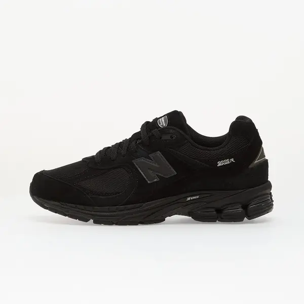 New Balance Sneakers New Balance 2002 Black/ Black Metallic EUR 45