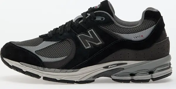 New Balance Sneakers New Balance 2002R Black EUR 39.5