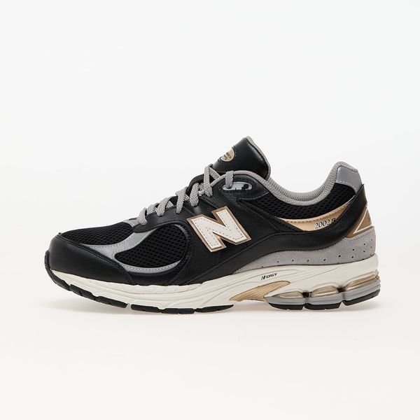 New Balance Sneakers New Balance 2002R Black EUR 43