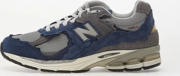 New Balance Sneakers New Balance 2002R Navy/ Raincloud EUR 43