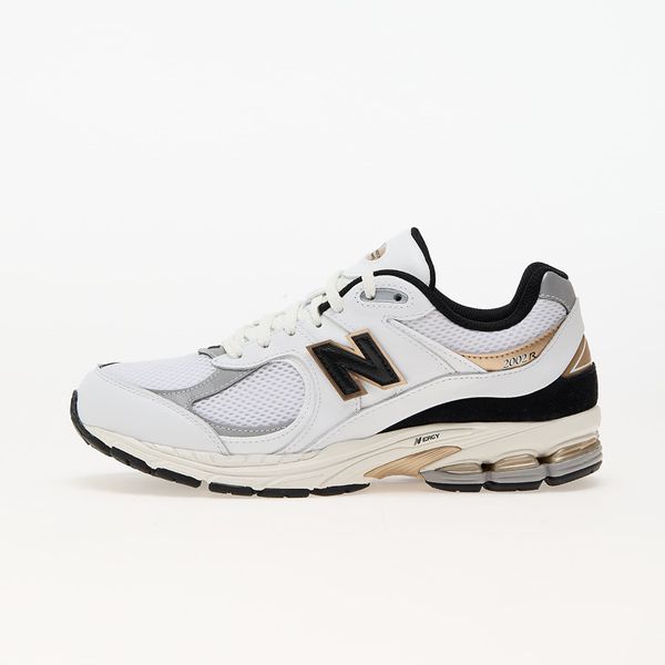 New Balance Sneakers New Balance 2002R White/ Black EUR 43