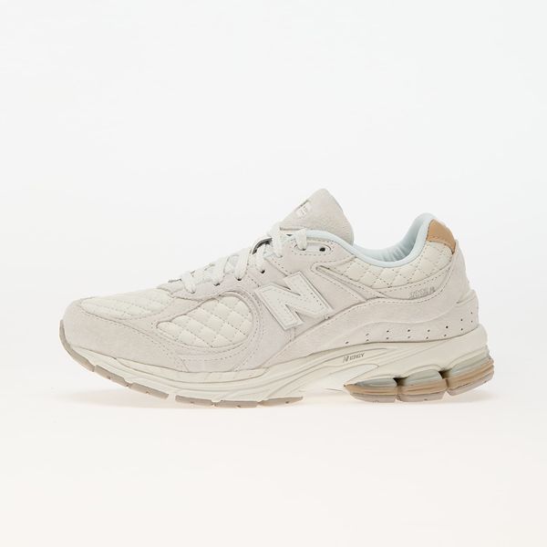 New Balance Sneakers New Balance 2002R White EUR 38