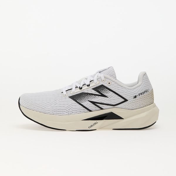 New Balance Sneakers New Balance FuelCell Propel v5 White/ Black Cement/ Linen EUR 41.5