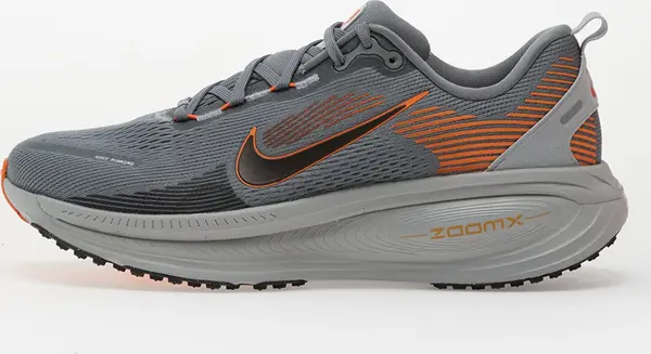 Nike Sneakers Nike Vomero 18 Cool Grey/ Black-Safety Orange-Wolf Grey EUR 42