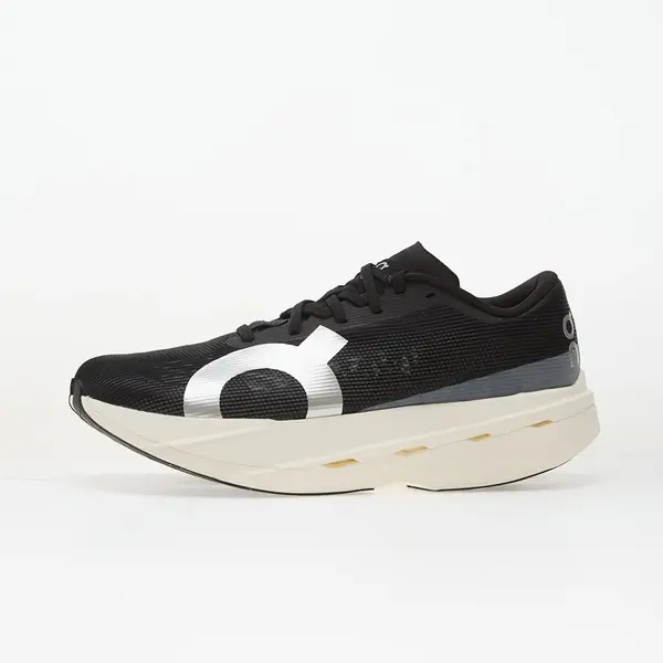 On Sneakers On M Cloudboom Volt White/ Black EUR 45