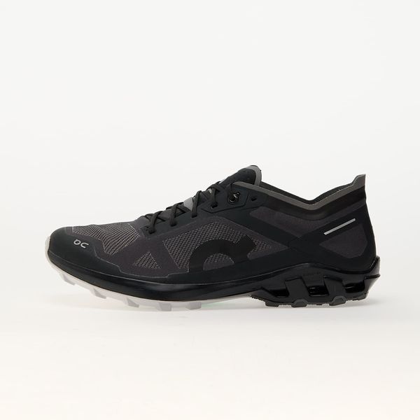 On Sneakers On M Cloudventure Peak 3 Black/ Glacier EUR 40.5