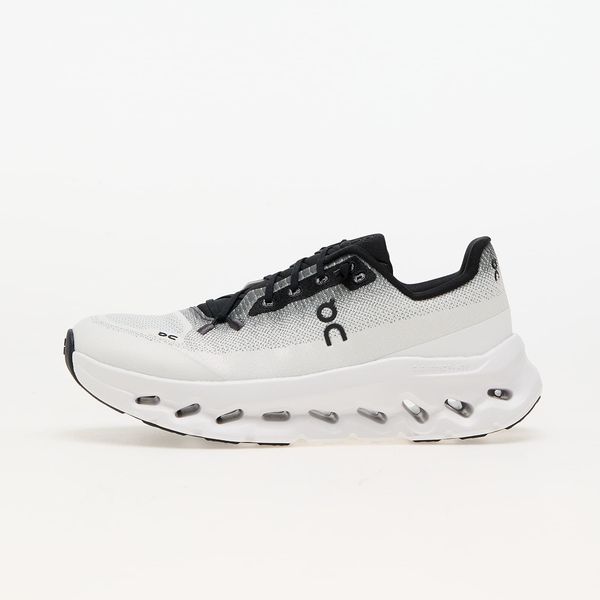 On Sneakers On W Cloudtilt Black/ Ivory EUR 40