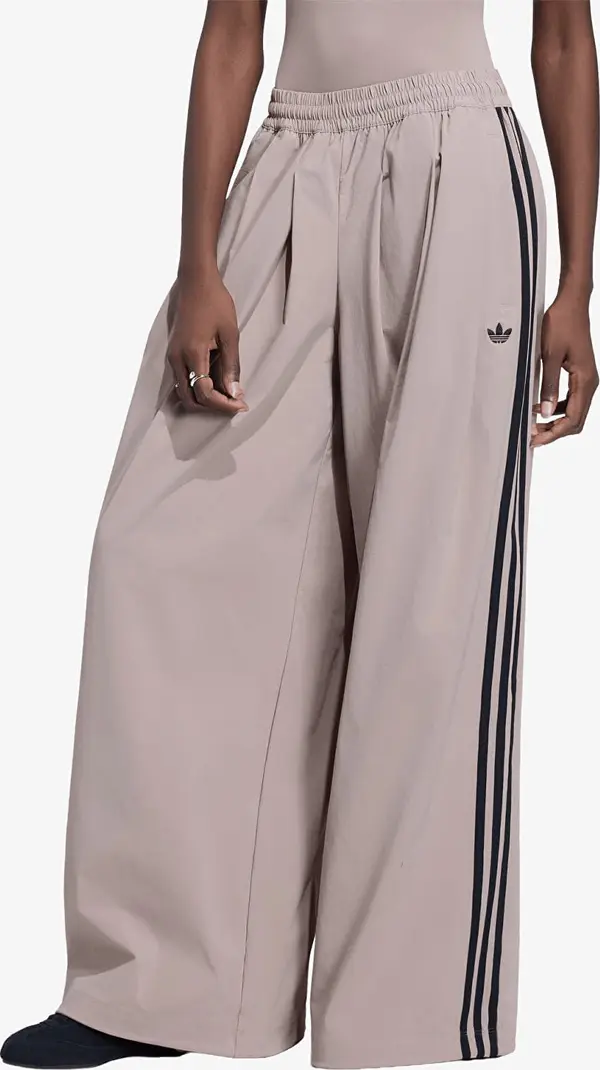 adidas Originals Superge adidas Adilenium 5.0 Og Adilenium Track Tracksuit Bottoms With Pleats Chalky Brown M