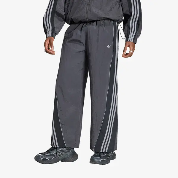 adidas Originals Superge adidas Adilenium Season 5 Track Tracksuit Bottoms Utility Black L