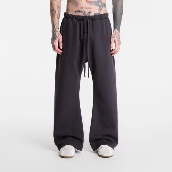 Fear of God Essentials Superge Fear of God Essentials Signature Classic Fit Flare Sweatpants Faded Black S