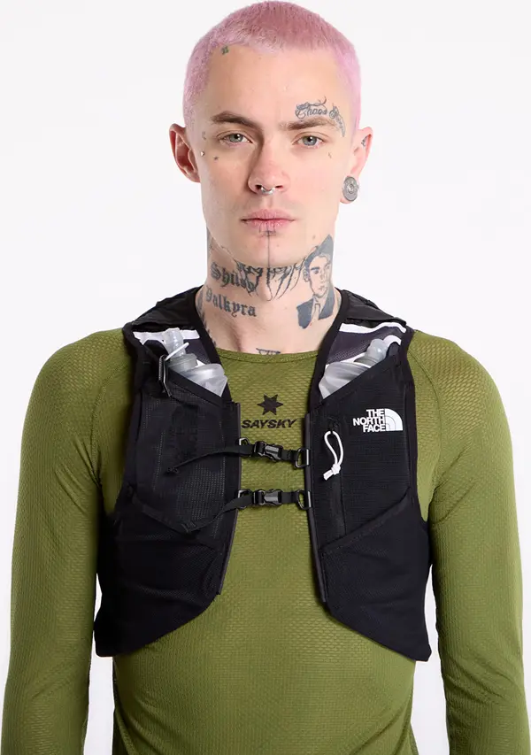 The North Face Telovnik The North Face Sunriser Run Vest 8 UNISEX TNF Black/ TNF White/ Npf M