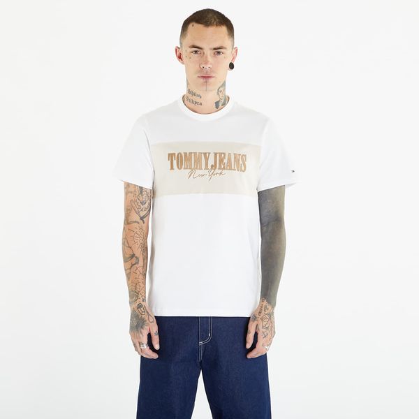 Tommy Hilfiger Tommy Jeans Regular Linear Block Short Sleeve Tee White