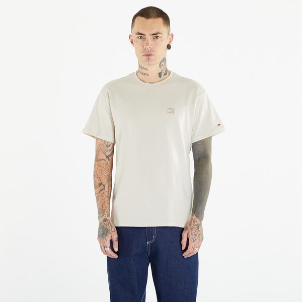 Tommy Hilfiger Tommy Jeans Relaxed Badge Short Sleeve Tee Beige