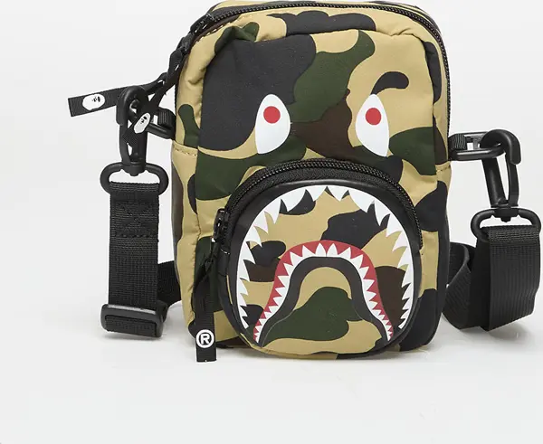 A BATHING APE Torba A BATHING APE 1St Camo Shark Mini Bag Yellow Universal