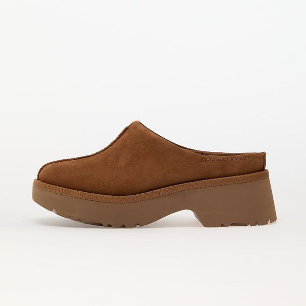 UGG UGG W New Heights Clog Chestnut