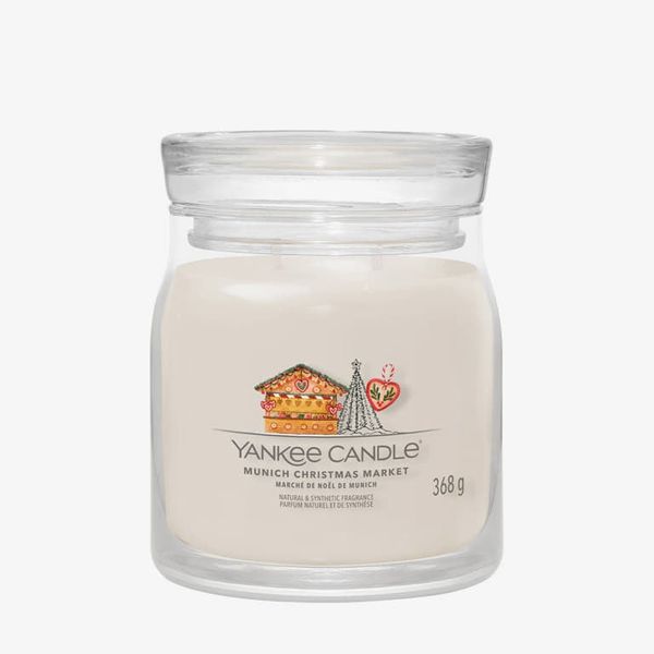 Yankee Candle Yankee Candle Signature Medium Jar 2 Wicks - Munich Christmas Market Universal