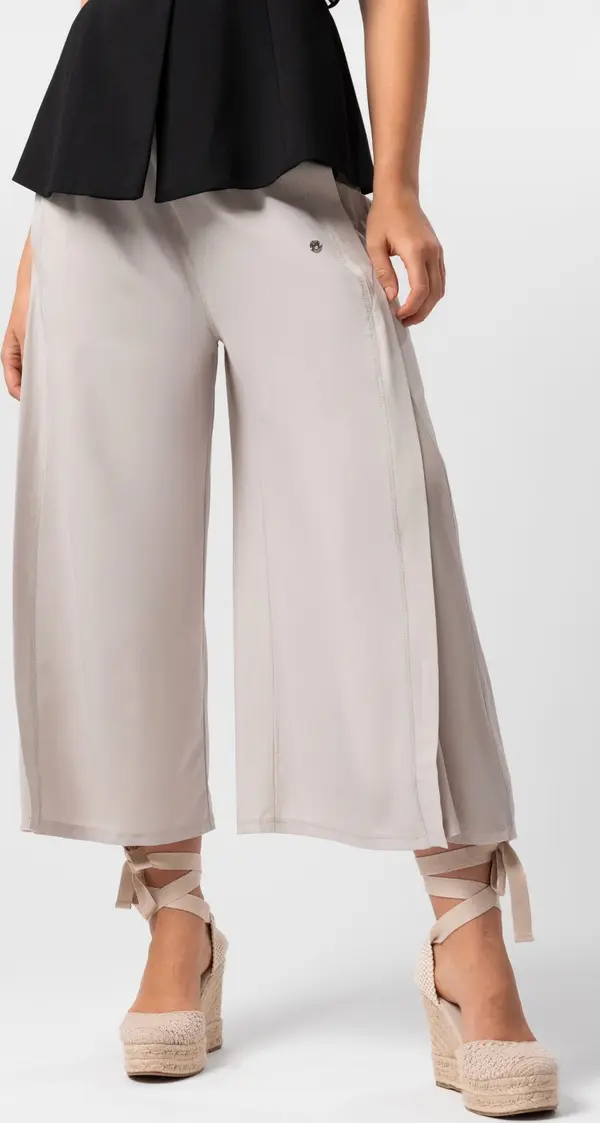 LELOSI LELOSI Poletne hlače Aingeru M