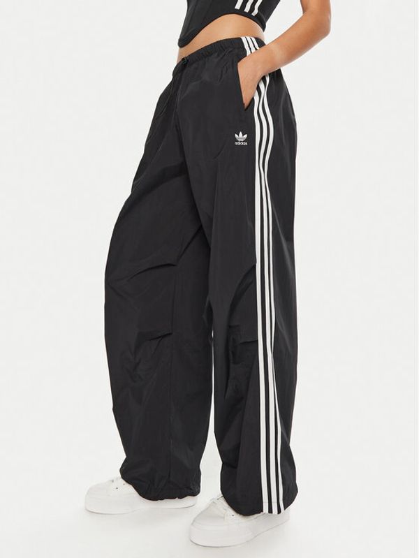 adidas adidas Spodnji del trenirke 3-Stripes Woven Parachute IY7251 Črna Loose Fit