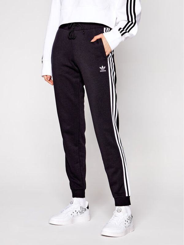 adidas adidas Spodnji del trenirke Cuffed GD2255 Črna Slim Fit