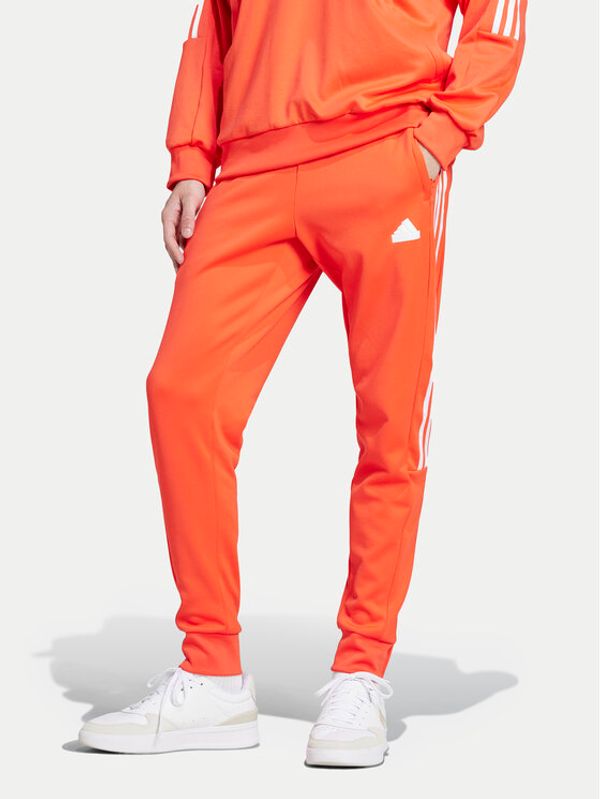 adidas adidas Spodnji del trenirke House of Tiro IW3581 Oranžna Regular Fit