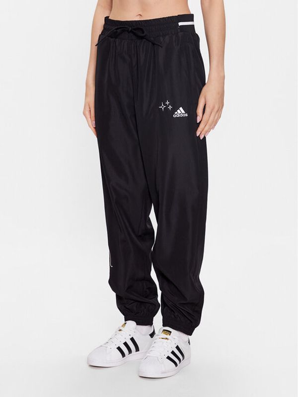 adidas adidas Spodnji del trenirke IJ8751 Črna Loose Fit