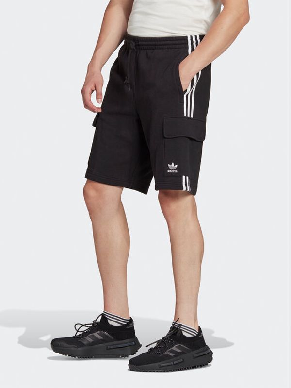adidas adidas Športne kratke hlače Adicolor Classics 3-Stripes Cargo Shorts IA6334 Črna Regular Fit