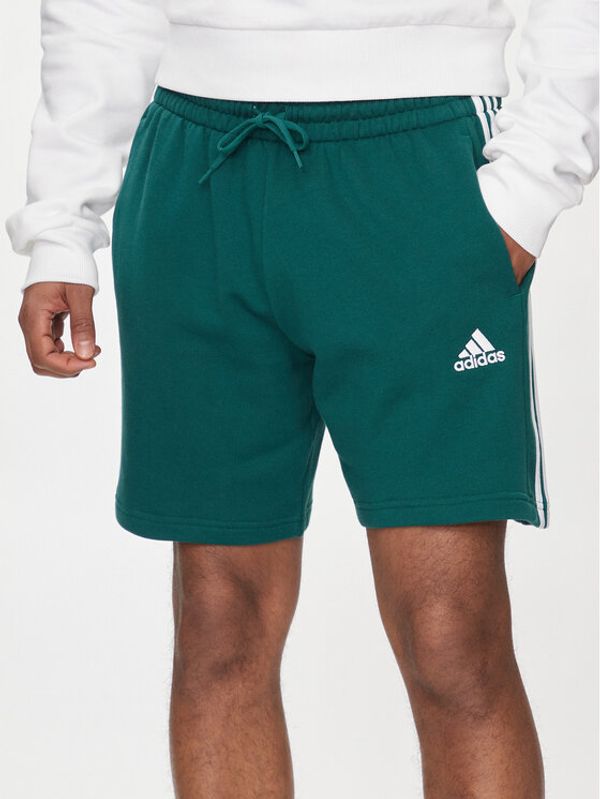 adidas adidas Športne kratke hlače Essentials French Terry 3-Stripes IS1342 Zelena Regular Fit