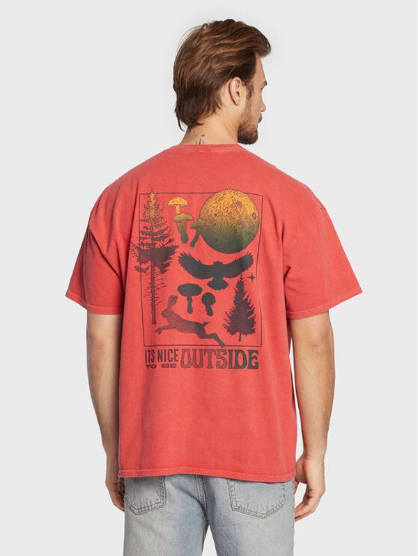 BDG Urban Outfitters BDG Urban Outfitters Majica 75326470 Rdeča Regular Fit