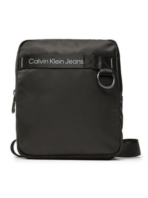 Calvin Klein Jeans Calvin Klein Jeans Torbica za okrog pasu Urban Explorer Reporter I8 K50K509817 Črna