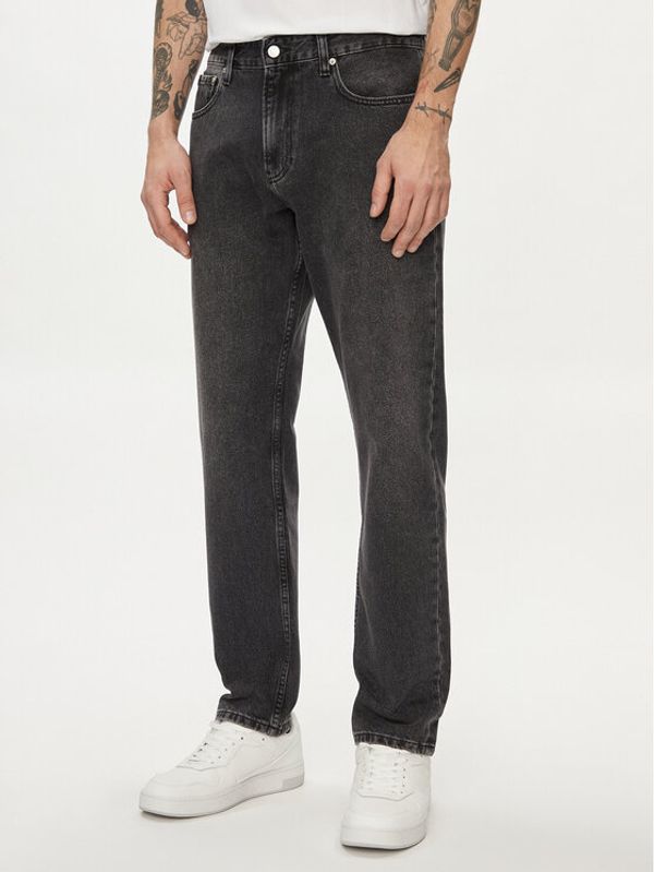 Calvin Klein Jeans Calvin Klein Jeans Jeans hlače Authentic J30J324830 Črna Straight Fit