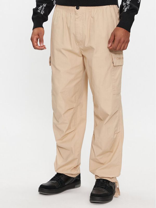 Calvin Klein Jeans Calvin Klein Jeans Kargo hlače Essential Regular Cargo Pant J30J324692 Bež Regular Fit