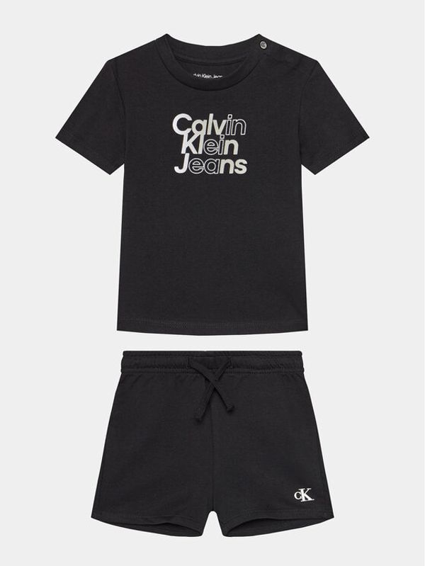 Calvin Klein Jeans Calvin Klein Jeans Komplet majica in kratke hlače Gradient Logo IN0IN00175 Črna Regular Fit