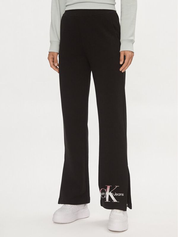 Calvin Klein Jeans Calvin Klein Jeans Spodnji del trenirke Diffused Monologo J20J223422 Črna Regular Fit