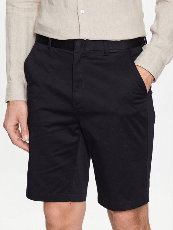 Calvin Klein Calvin Klein Kratke hlače iz tkanine K10K111787 Črna Regular Fit