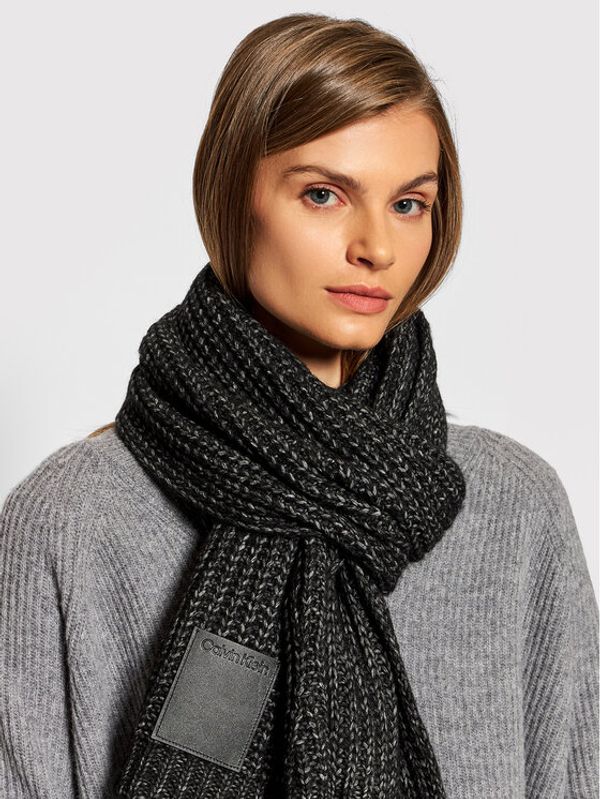 Calvin Klein Calvin Klein Ruta Geometric Knit Scarf K60K608491 Črna