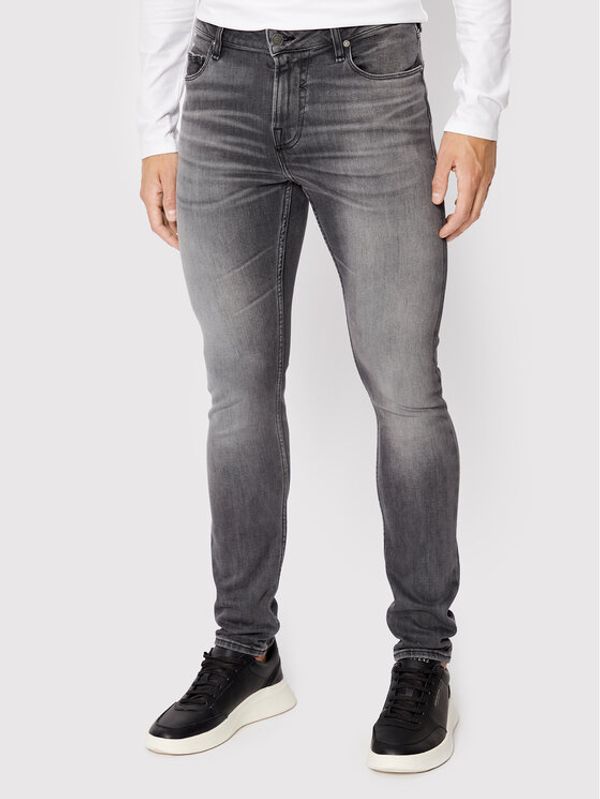 Guess Guess Jeans hlače Chris M2YA27 D4Q52 Siva Super Skinny Fit